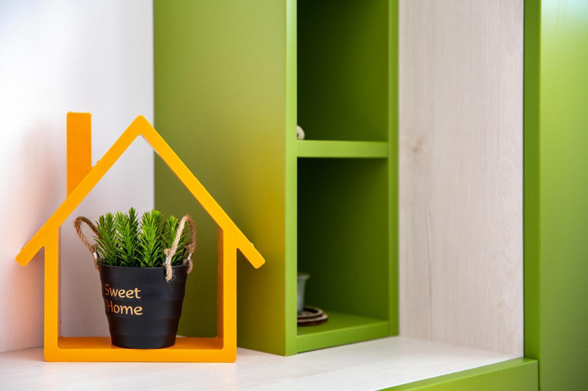 Springhome - Cozy Apartment With Balcony & Parking Braşov Esterno foto